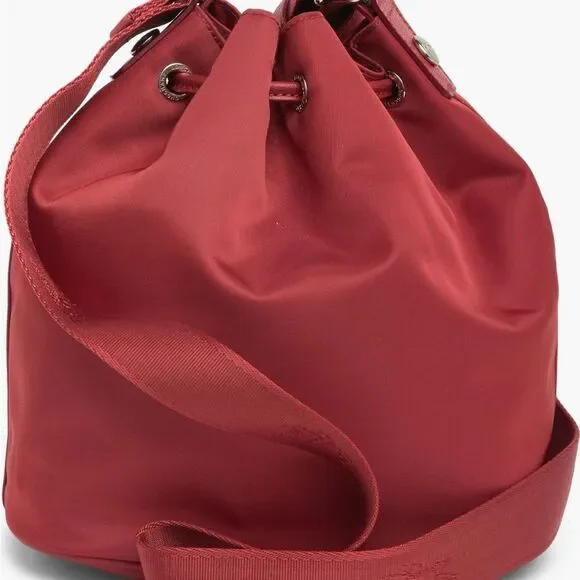 NWT Longchamp Le Pliage bucket bag